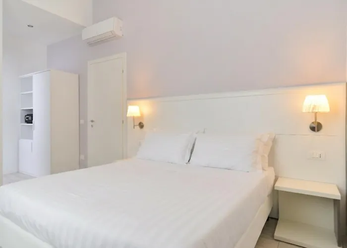 Lata Rooms 4* Rome