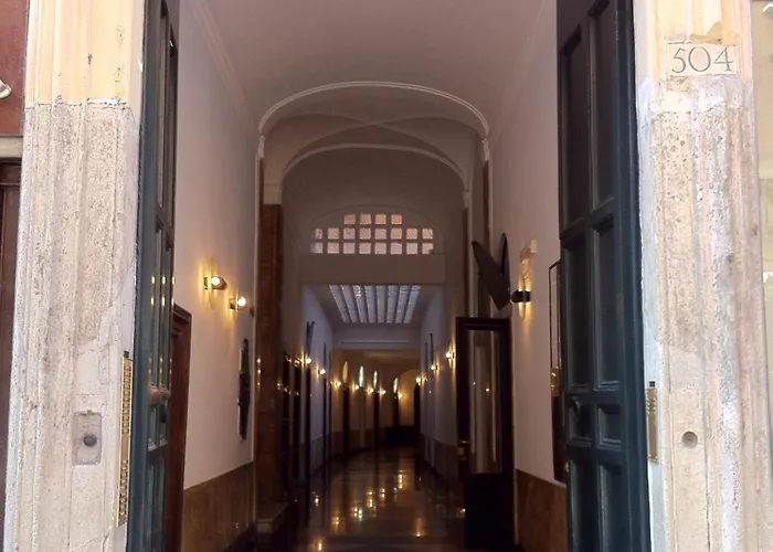 Lata Rooms 4*